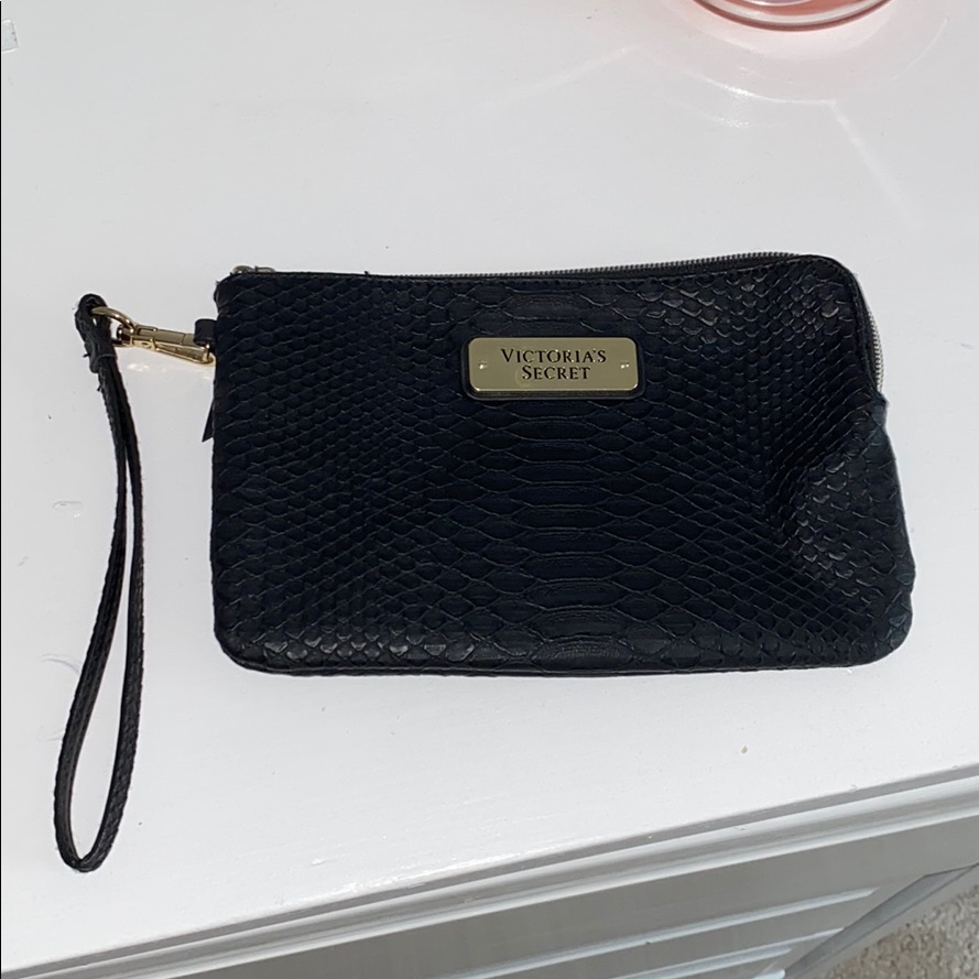 Brand New Vs Wallet